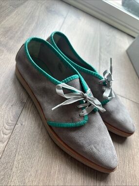 Gray Women’s Suede Loafers - GRIGIO